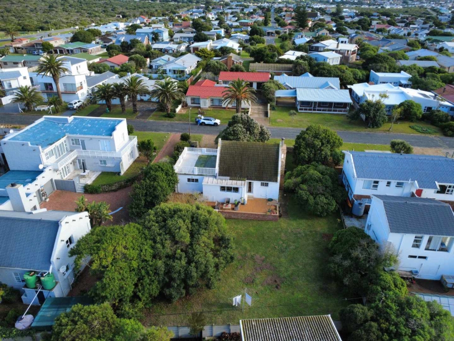 3 Bedroom Property for Sale in Stilbaai Wes Western Cape